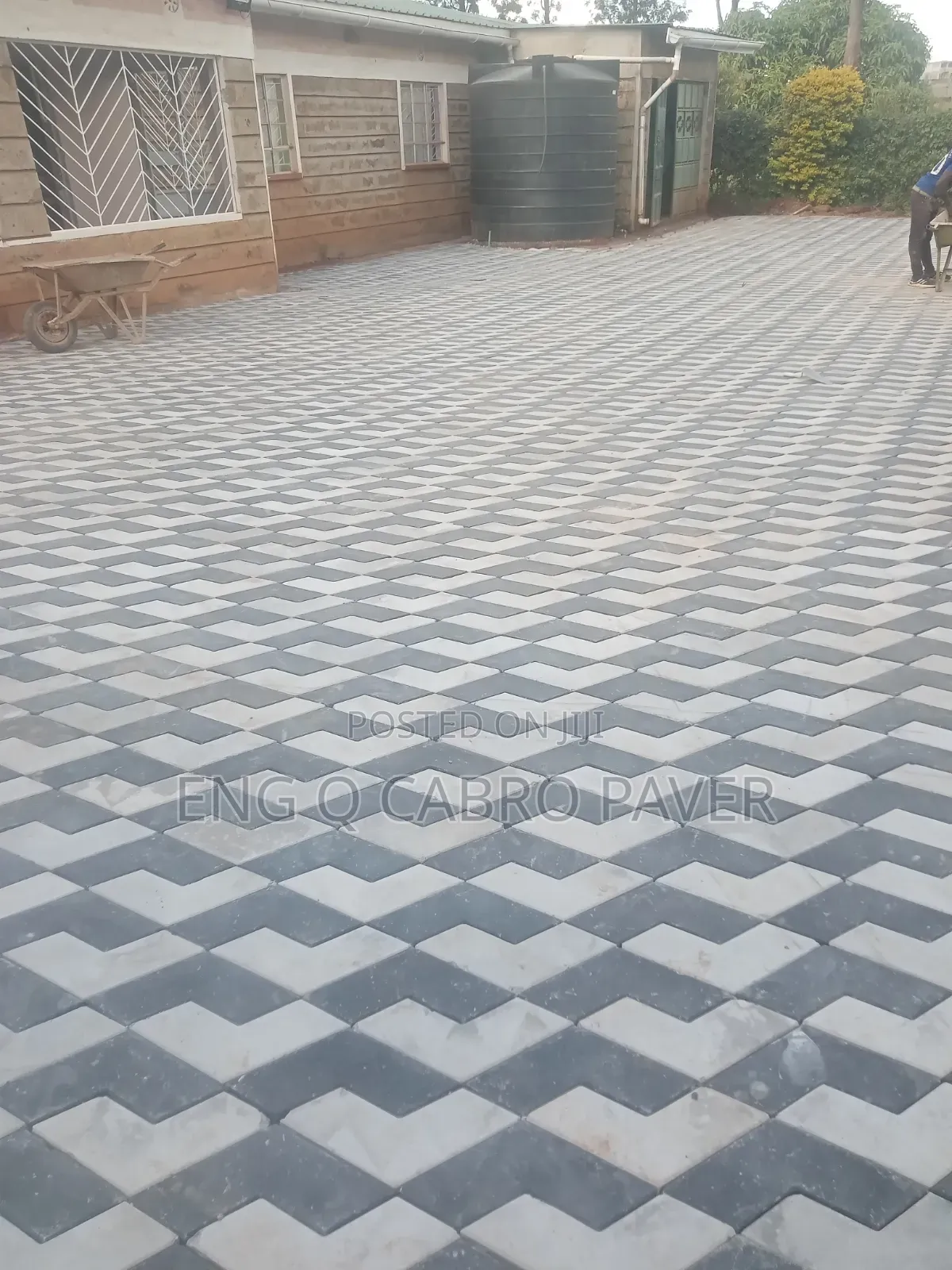 Professional Cabro Paving Installation and Polishing