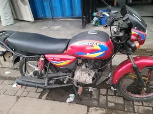 Bajaj Boxer 150 UG 2022 Red