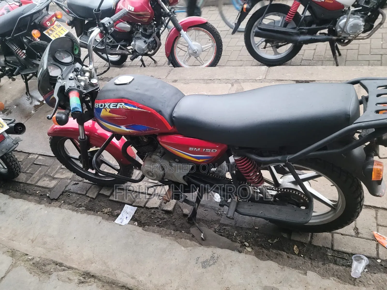 Bajaj Boxer 150 UG 2022 Red