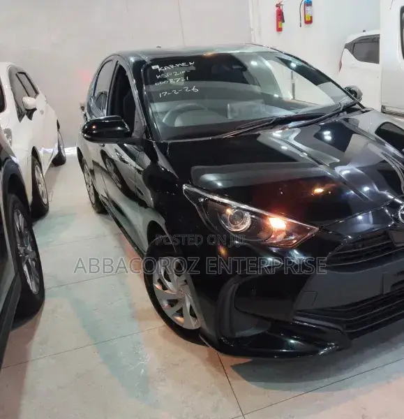 Toyota Yaris 2020 Black