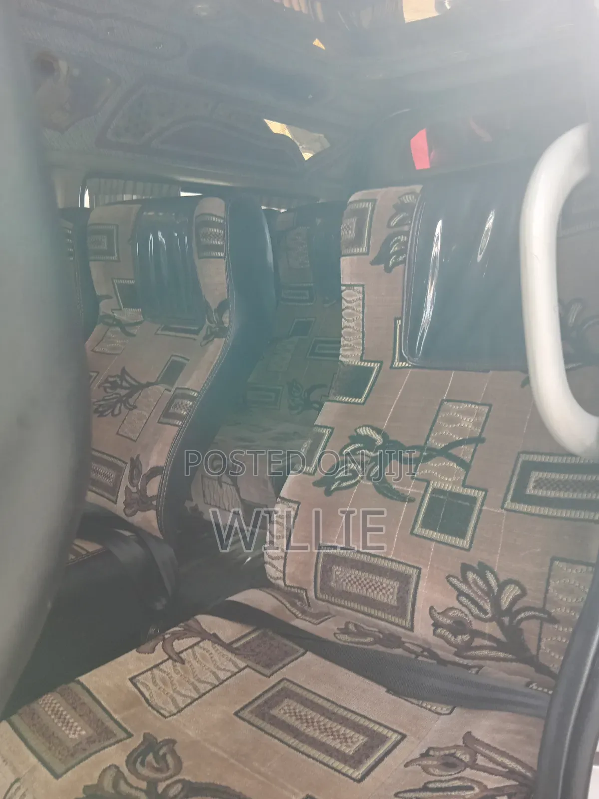 Toyota HiAce 2018 Silver
