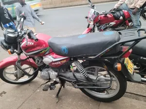 TVS HLX 125 2023 Red