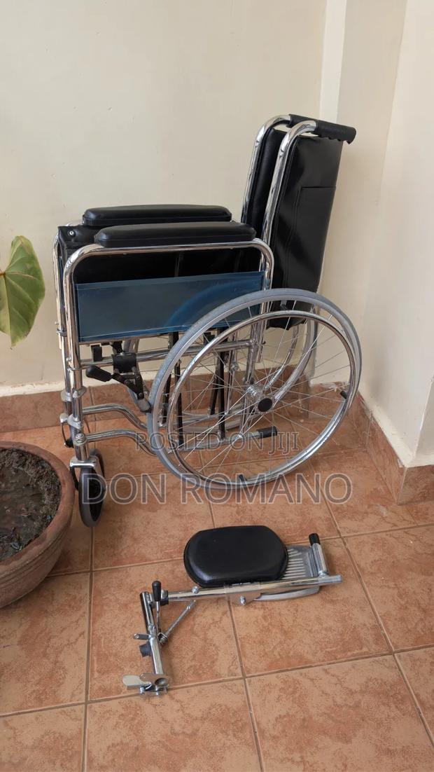 Wheel Chair - Extra Wide Foldable Steel Frame - thumbnail 3