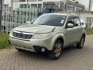 Subaru Forester 2.0D XC 2010 Gold