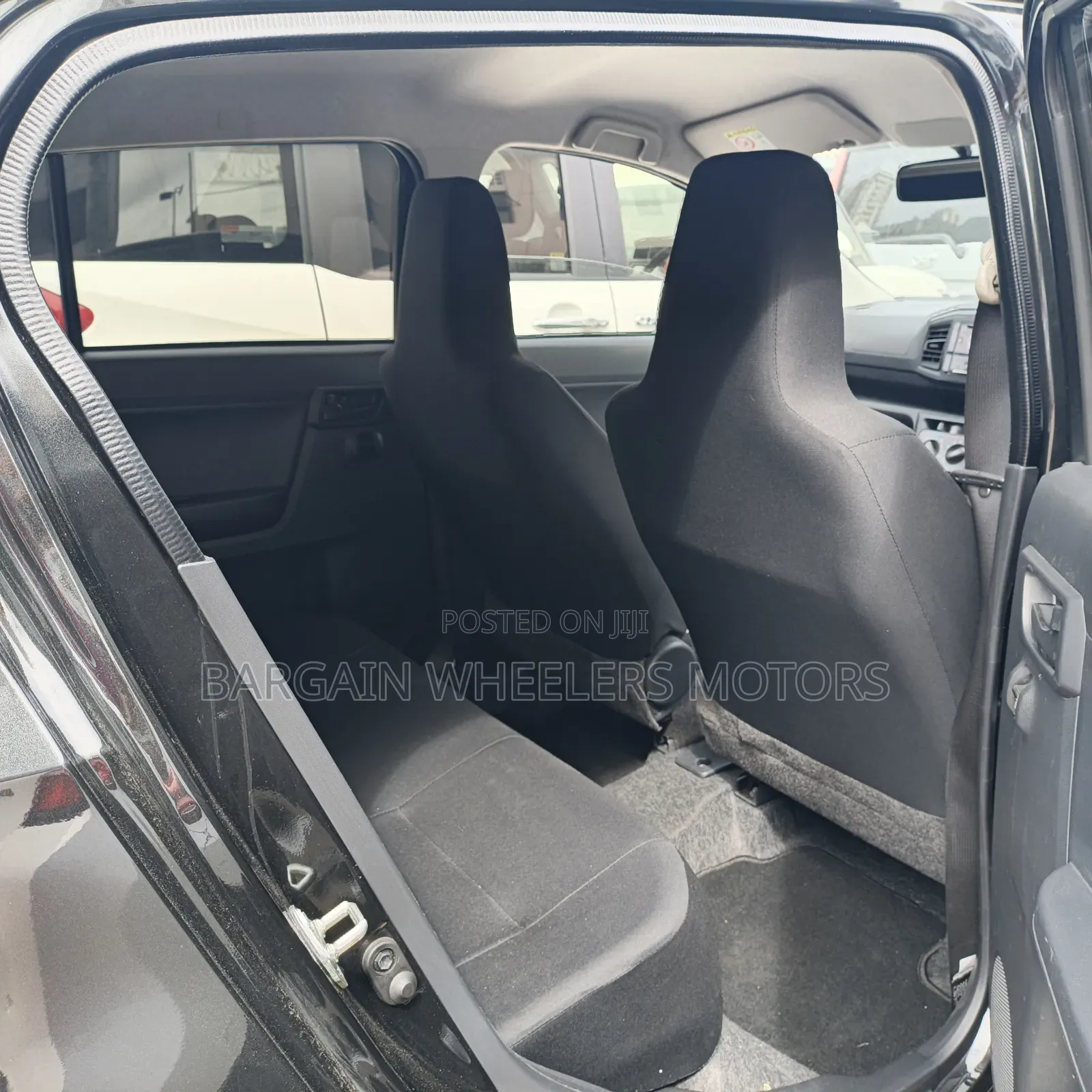 Daihatsu Mira 2019 Black
