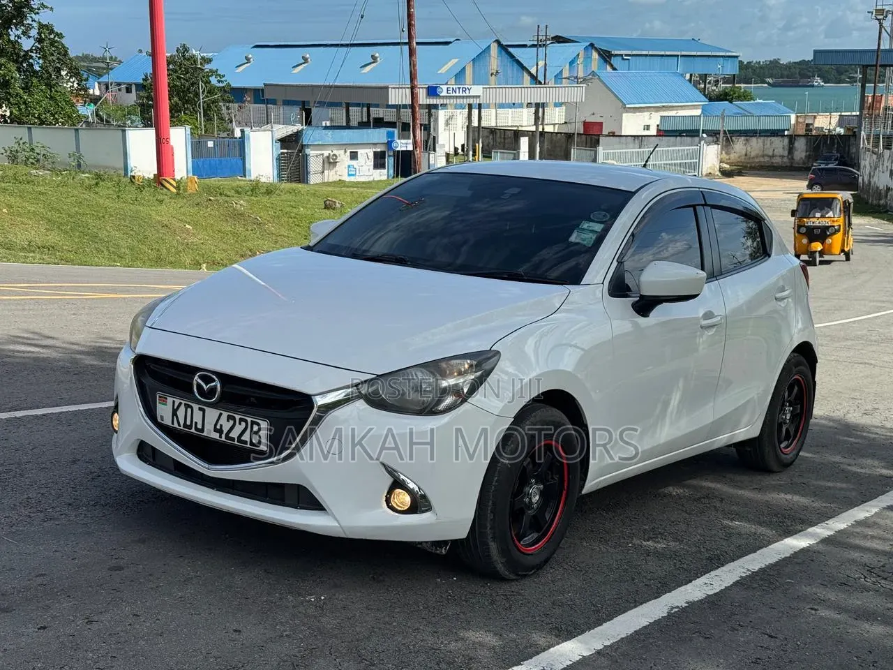 Mazda Demio 2017 White
