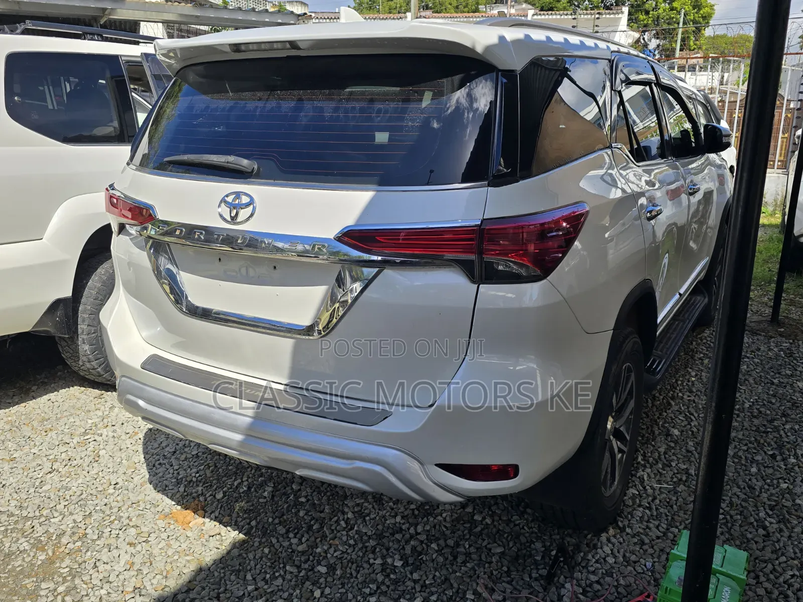 Toyota Fortuner 2.8 D AWD 2017 White