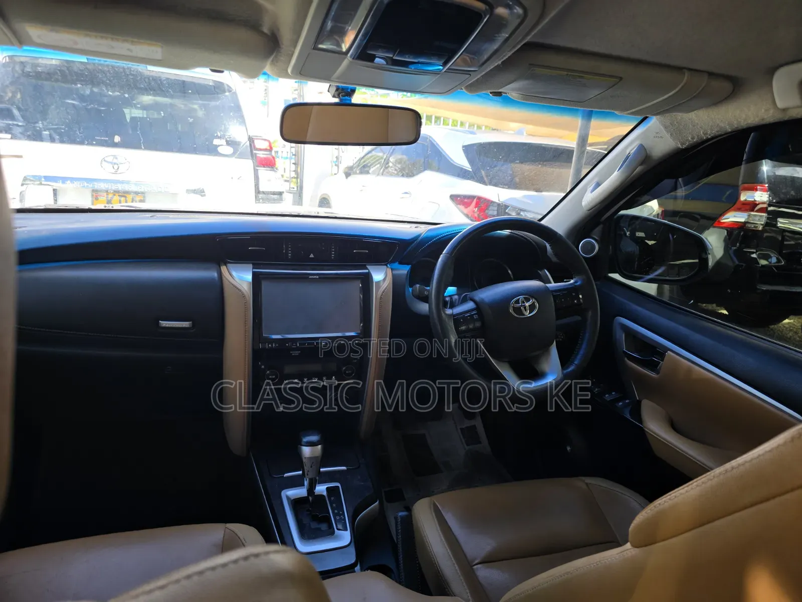 Toyota Fortuner 2.8 D AWD 2017 White