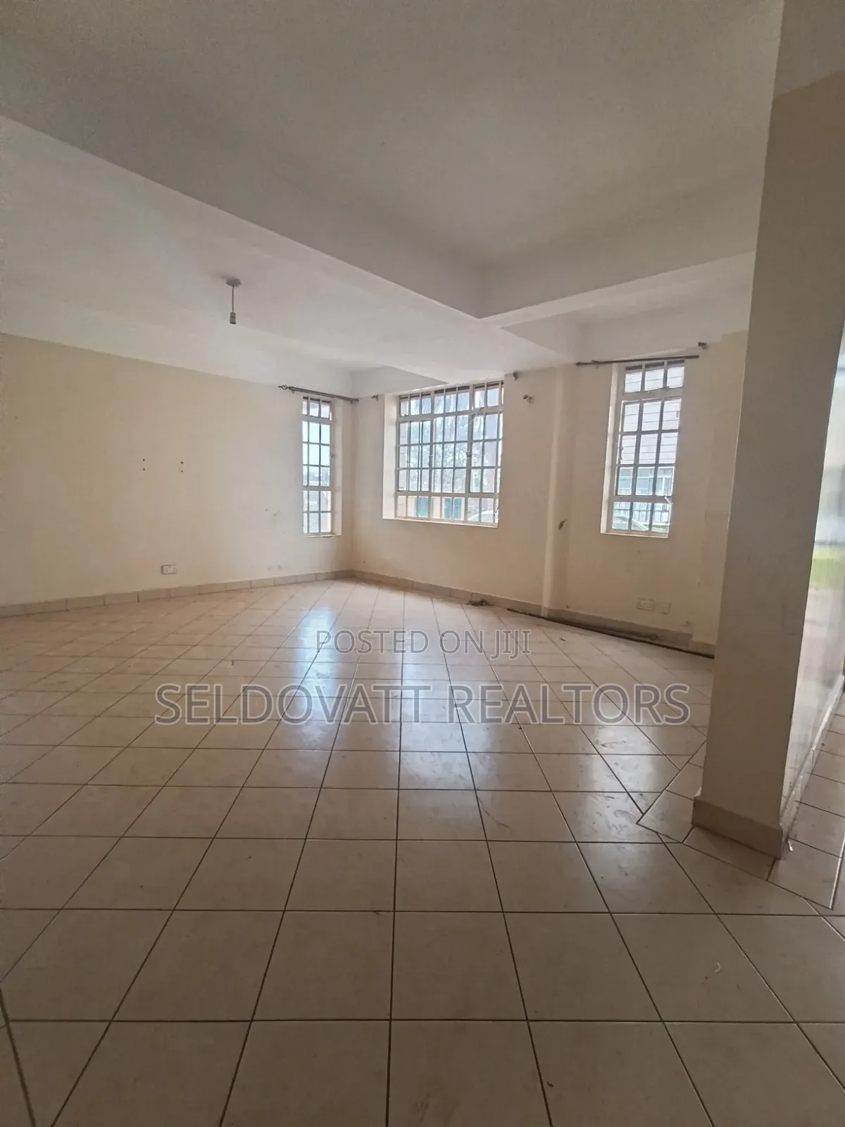 3bdrm Apartment in Uthiru for rent