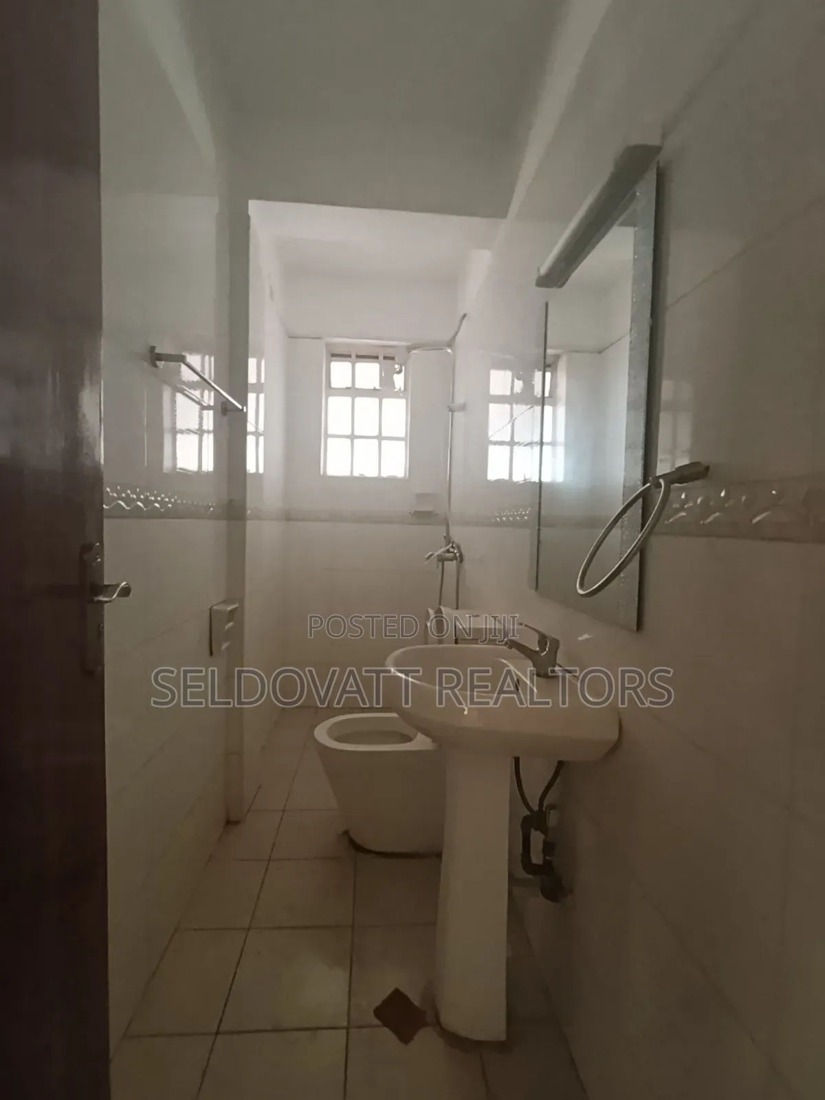 3bdrm Apartment in Uthiru for rent