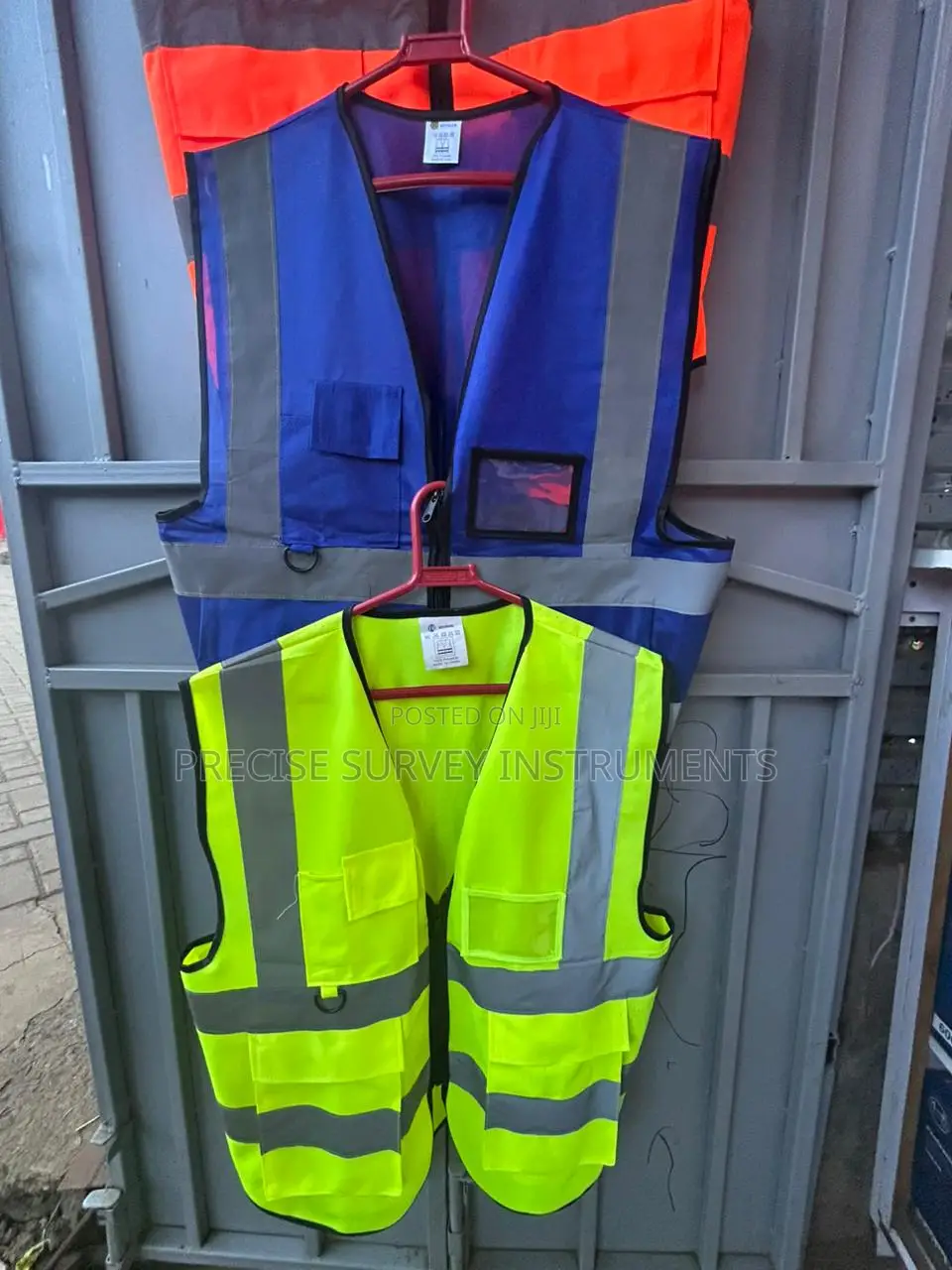 Professional Safety Vest With Reflective Visibility Strips