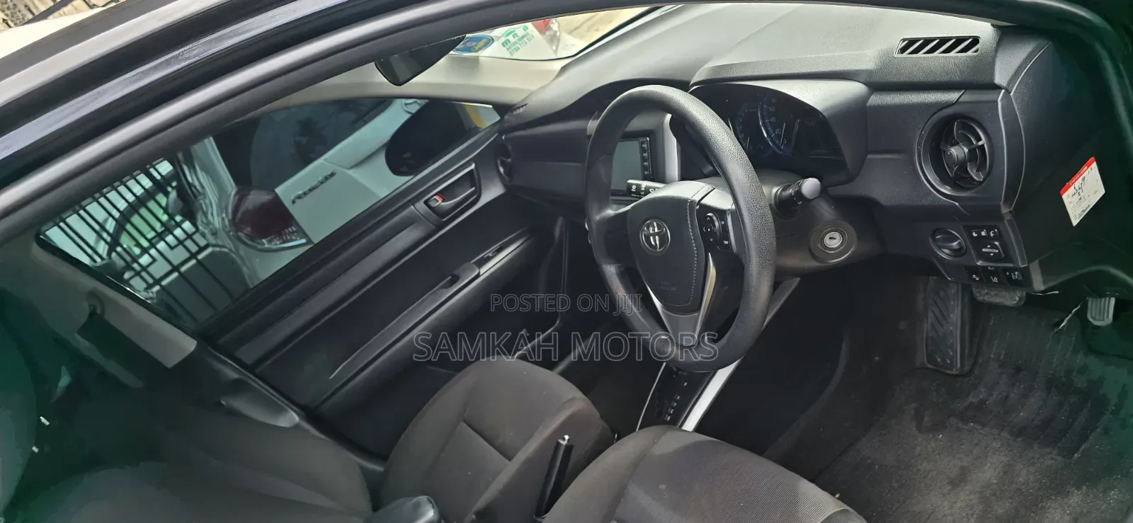 Toyota Corolla Fielder 2018 Black
