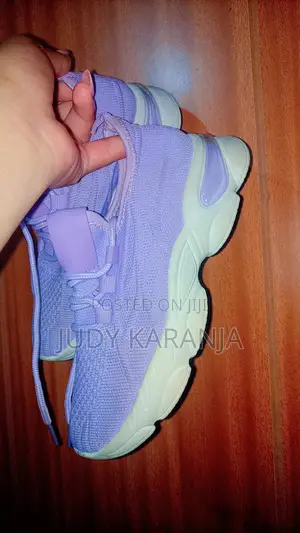 Light Purple/Lavender Kid's Slip-on Knit Sneaker