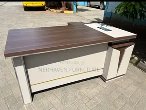 Executive L-Shaped Office Desk – Modern Corner Workspace Solution