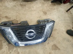 X Japan Grill Nissan X Trail 2017