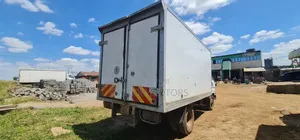 Hyundai Hd65