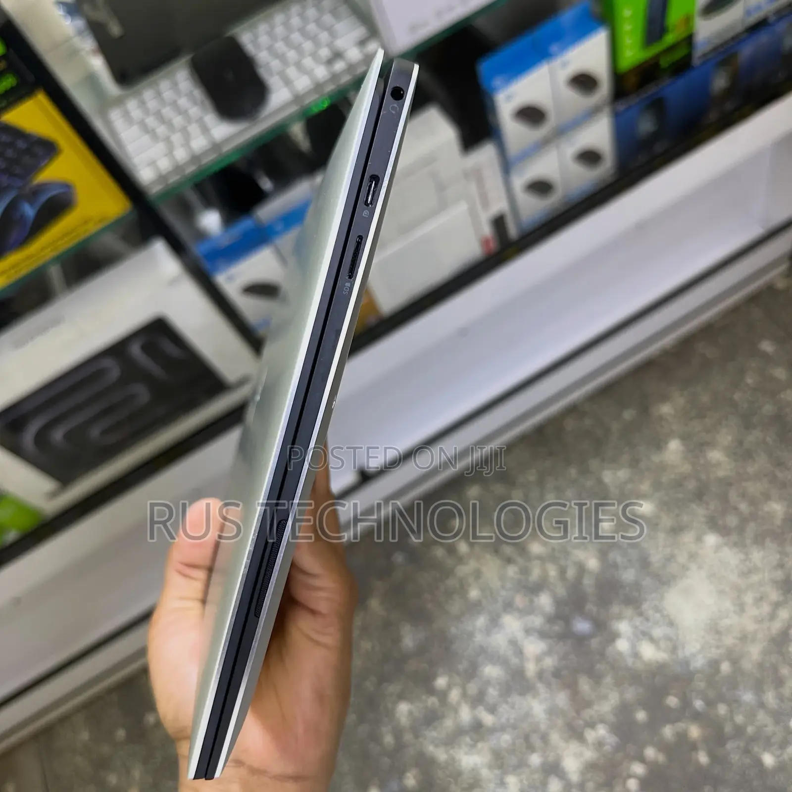 Laptop Dell XPS 13 7390 16GB Intel Core i7 SSD 512GB