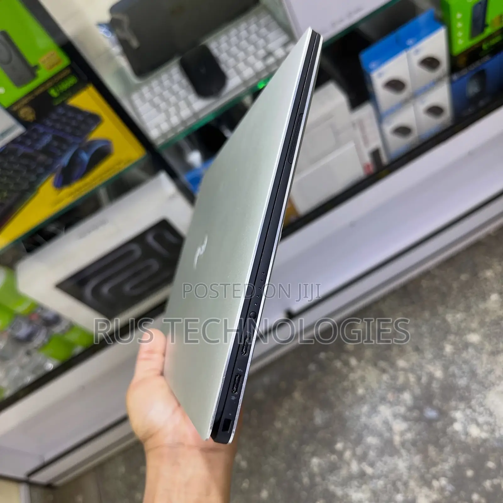 Laptop Dell XPS 13 7390 16GB Intel Core i7 SSD 512GB