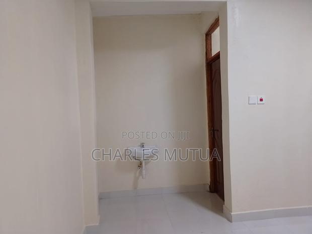 1bdrm Bedsitter in Junction for rent - thumbnail 2