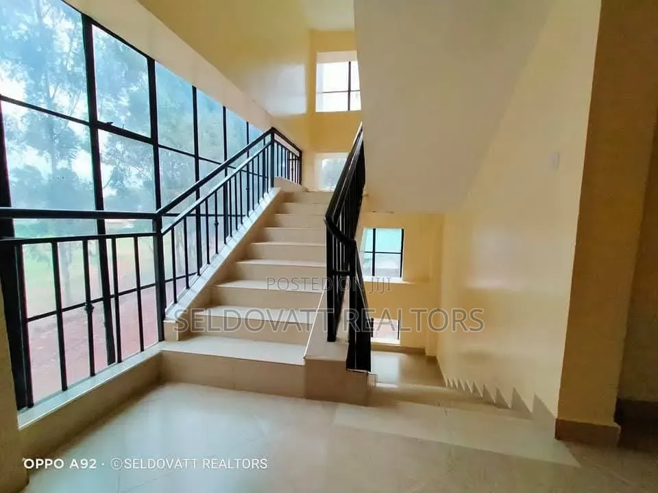 2bdrm Apartment in Uthiru for rent