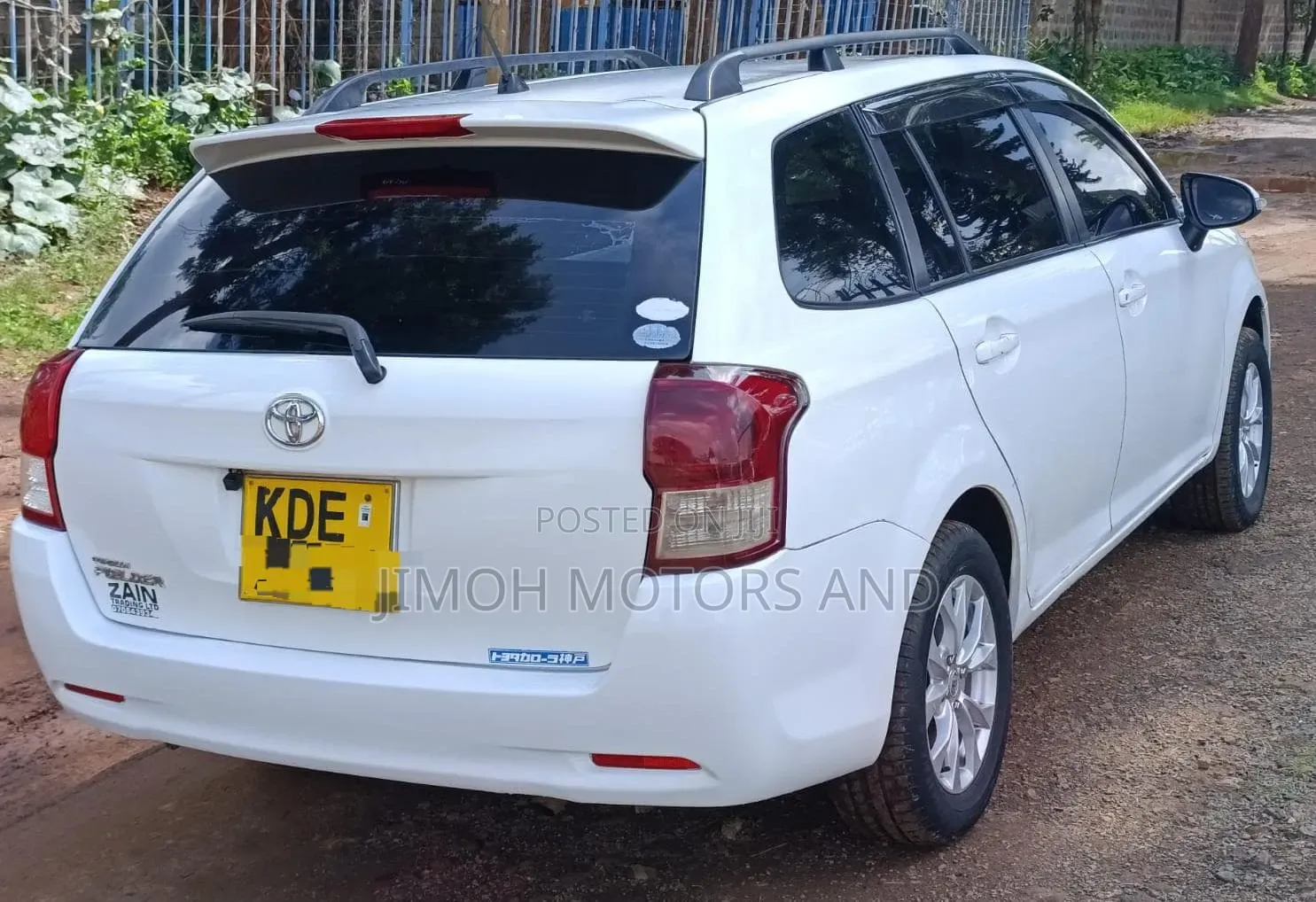 Toyota Corolla Fielder 2014 White