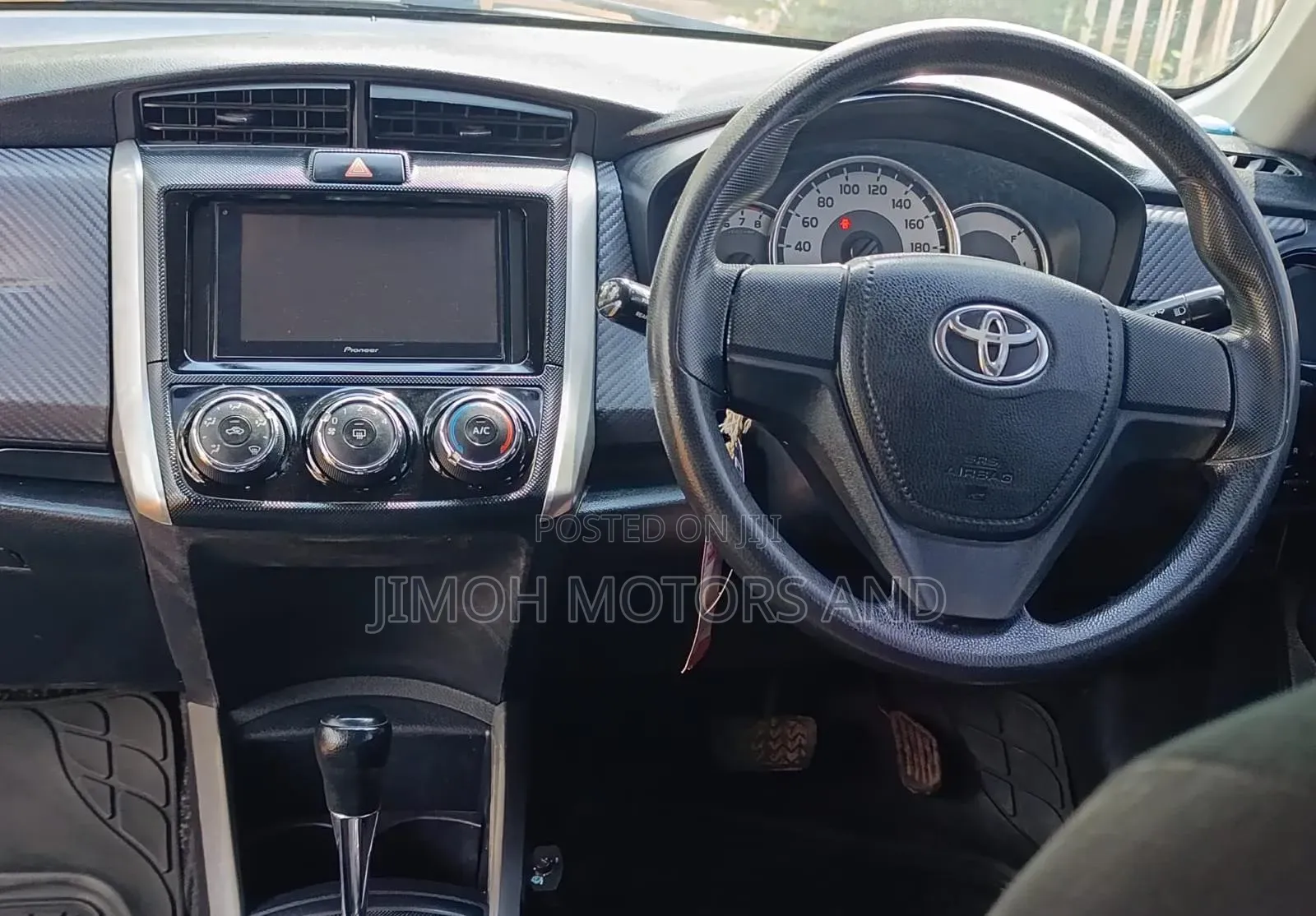 Toyota Corolla Fielder 2014 White