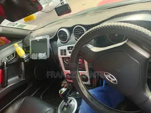 Hyundai Tucson 2010 Red