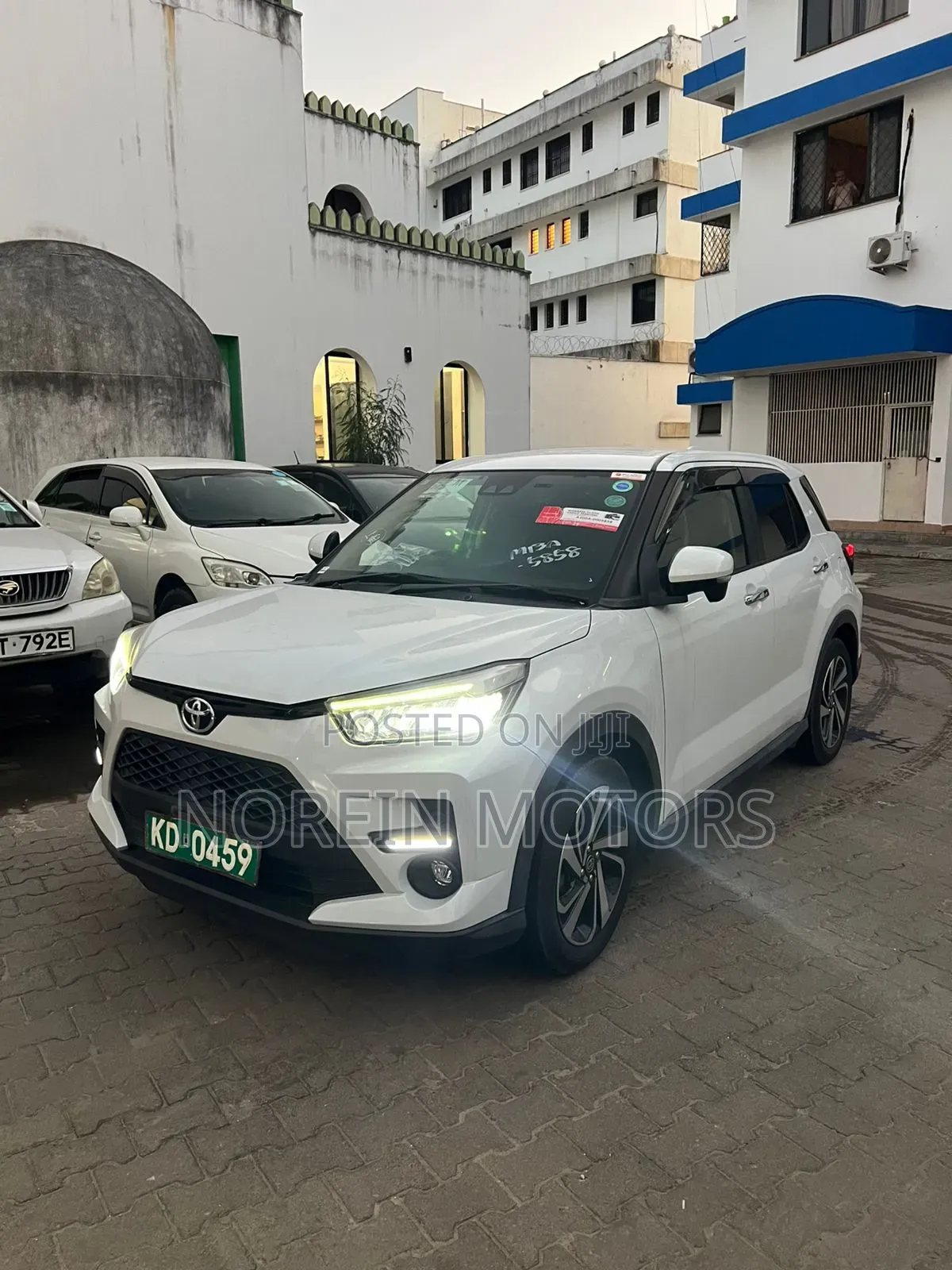 Toyota Raize 1.0 AWD 2020 Off white