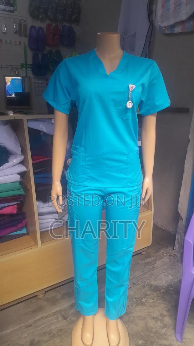 Hospital Scrubs - thumbnail 9