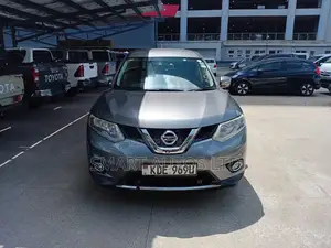 Nissan X-Trail 2014 Gray