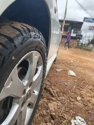 Nissan Wingroad 2012 White