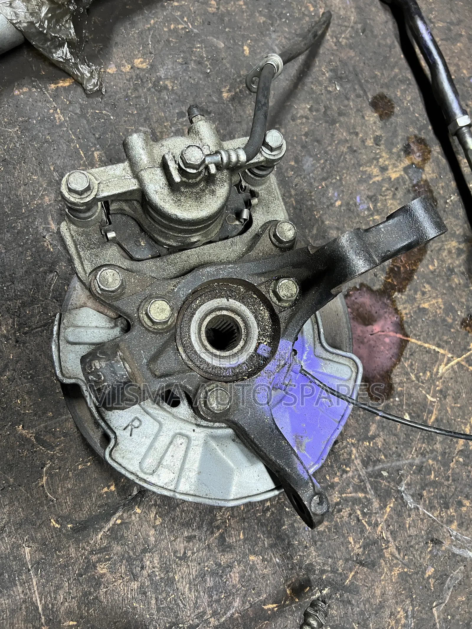 Suzuki Swift Front Hub 2016