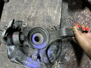Premio Nyoka Front Hub