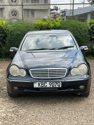 Mercedes-Benz C200 2005 Black