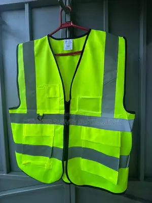 Premium Safety Reflector Vest For Worksites