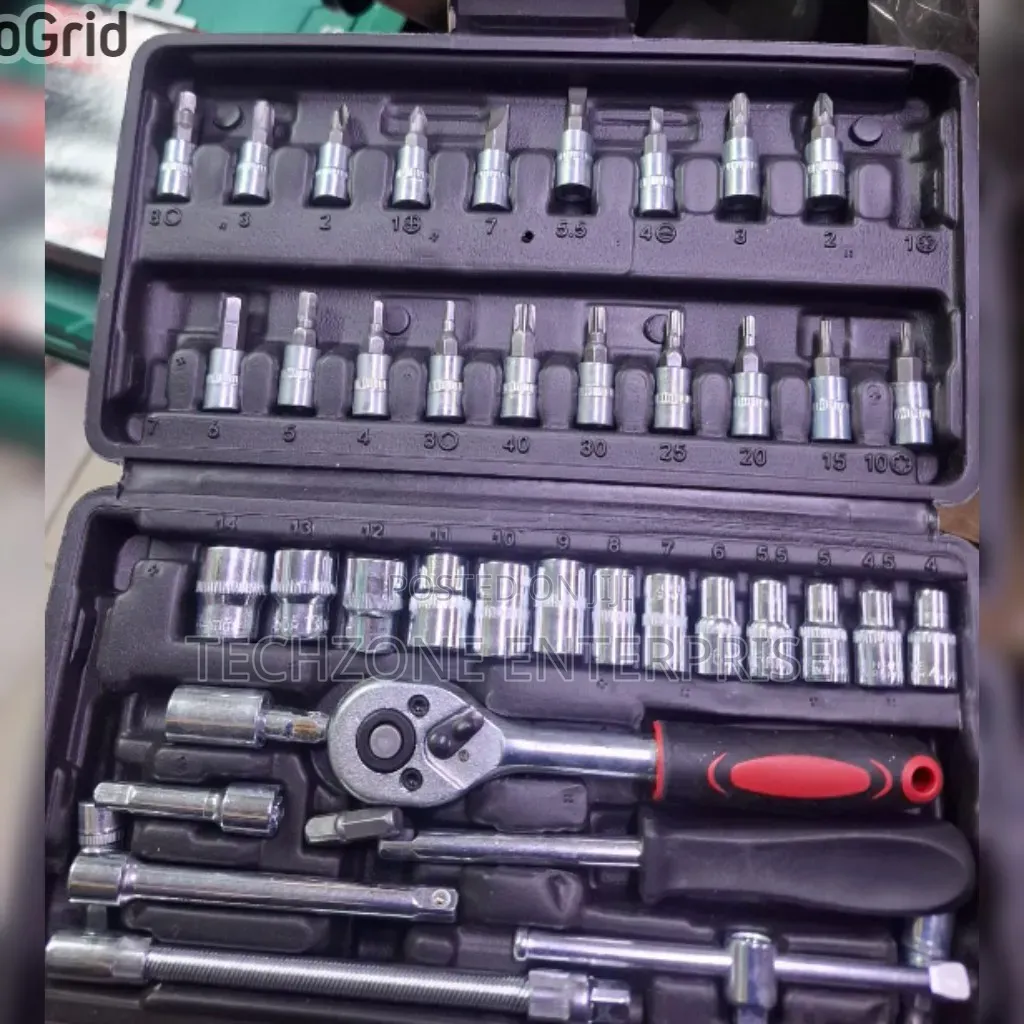 Quality 46 Pieces Socket Wrench Tool Set 