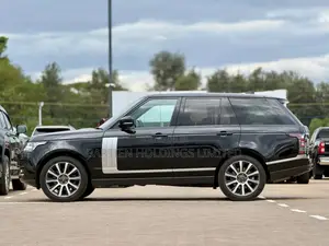 Land Rover Range Rover Vogue 2018 Black