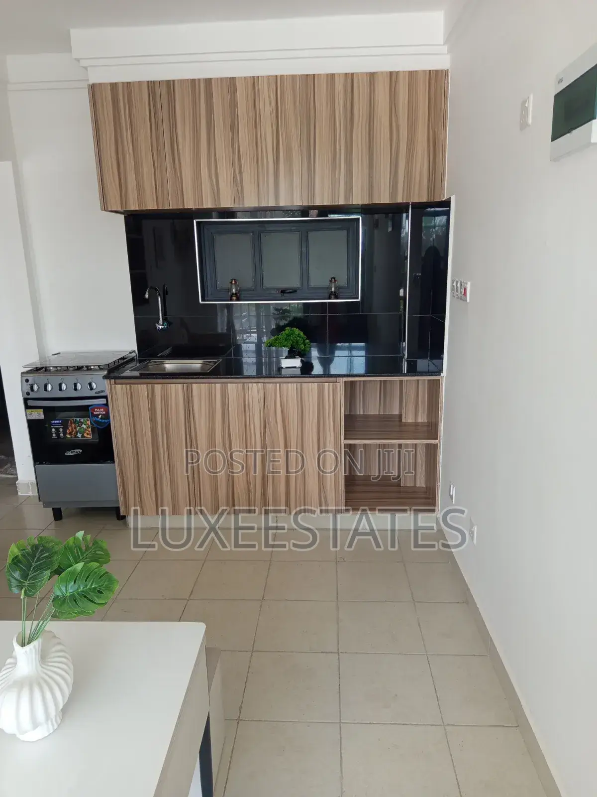1bdrm Apartment in Thome 5 for sale