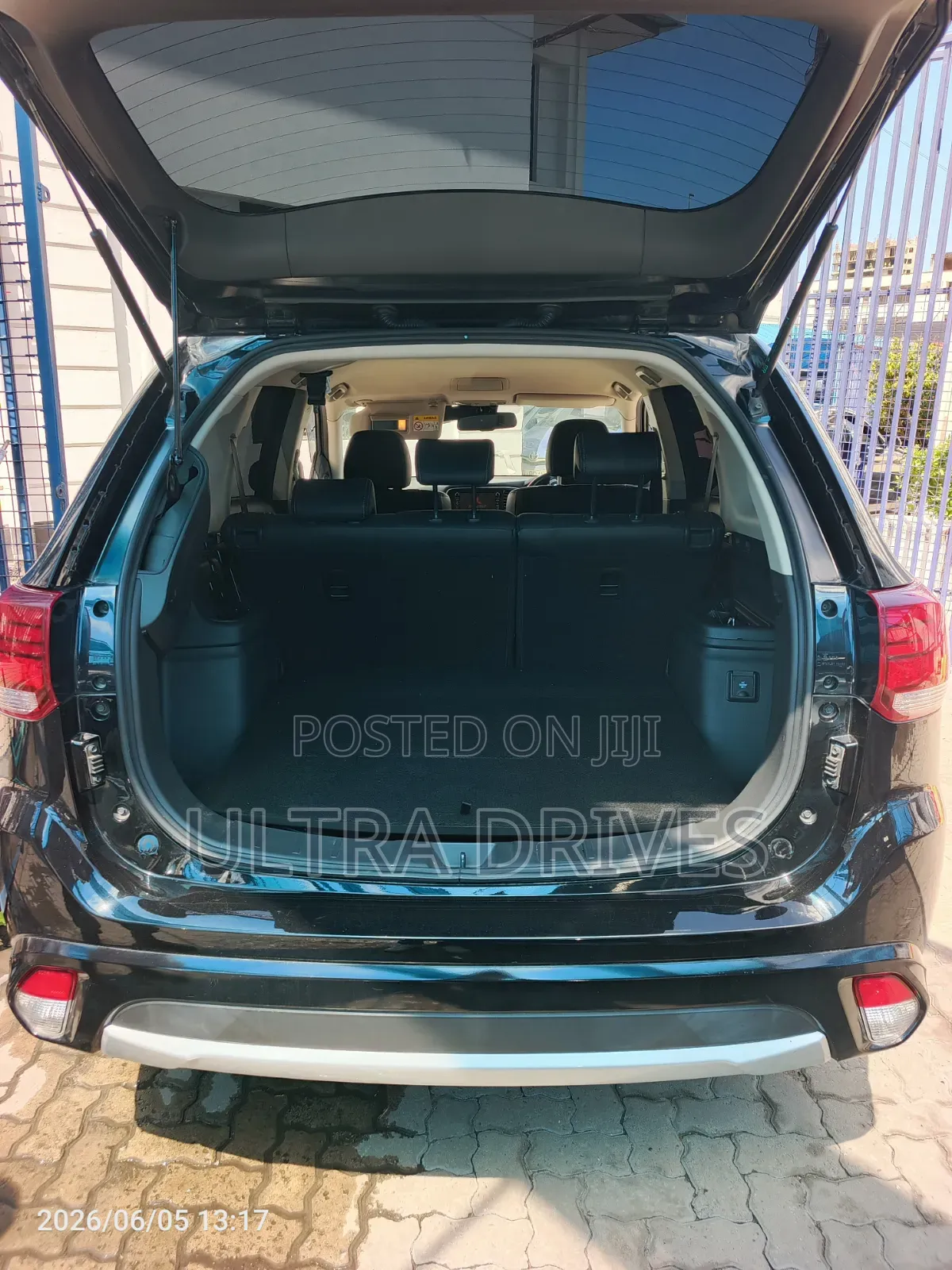 Mitsubishi Outlander 2018 Black