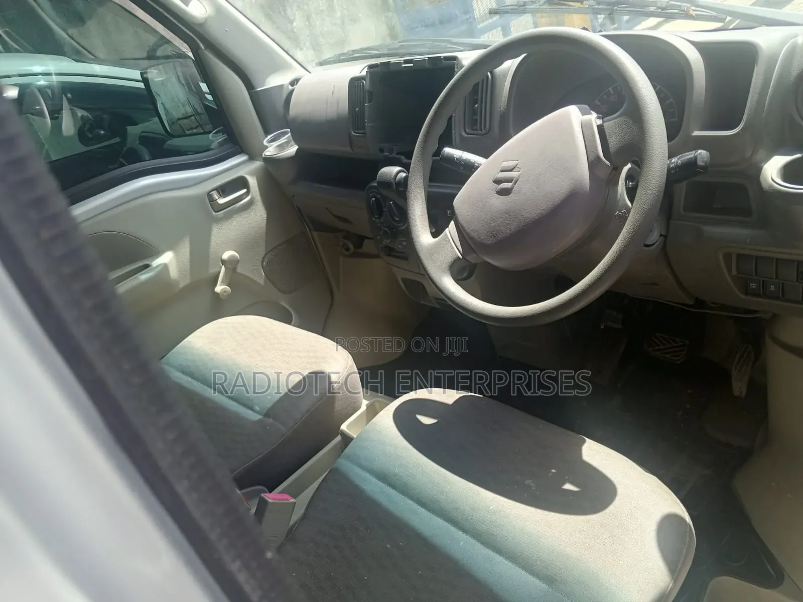 Suzuki Every Wagon 2018 Silver