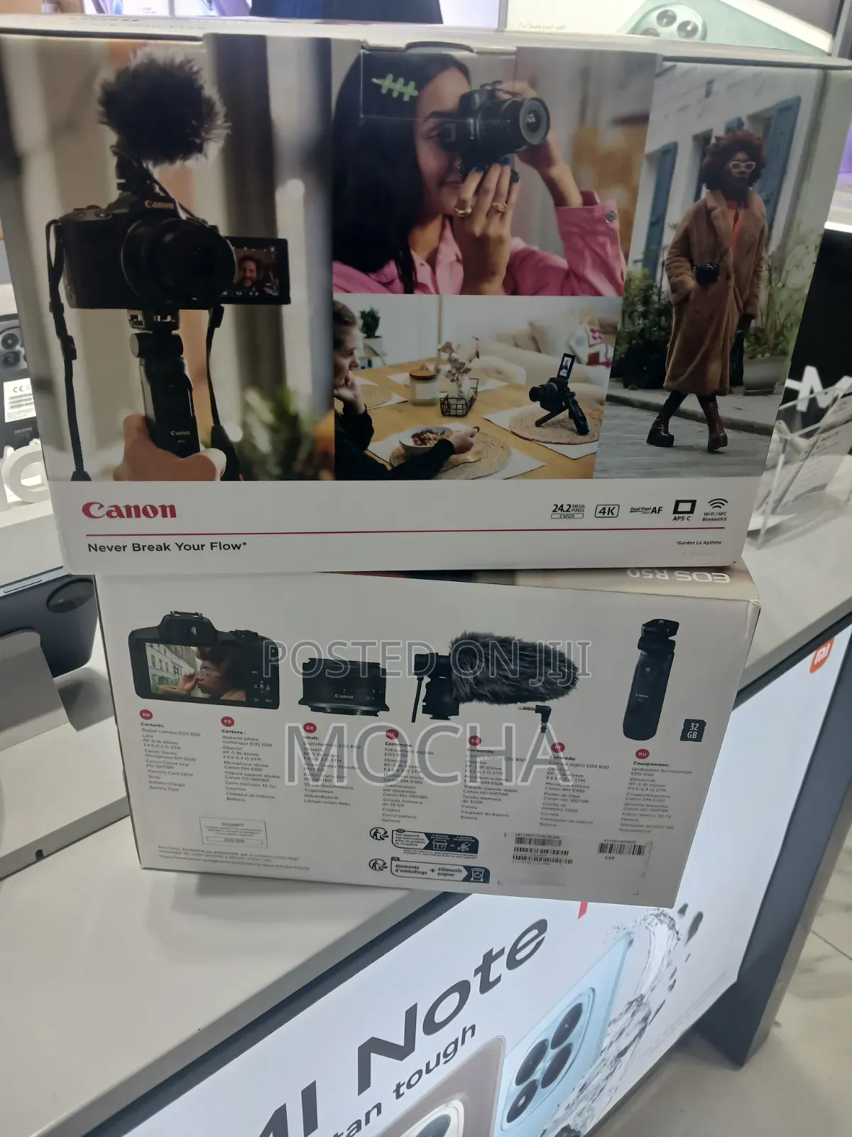 Canon Eos R50 Content Creator Kit