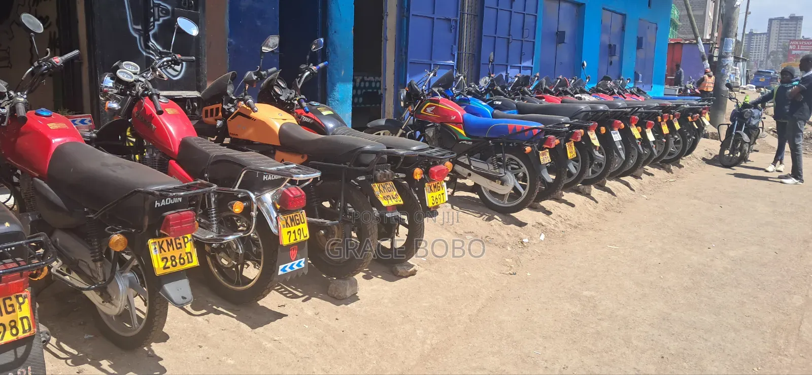 Bajaj Boxer 125 2023 Red