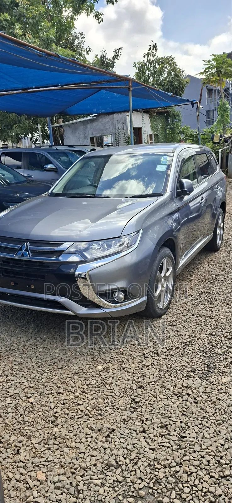 Mitsubishi Outlander 2.0 PHEV AWD 2016 Gray