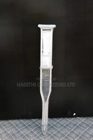Adjustable Aluminum Underarm Crutches (Pair) – Excellent Condition