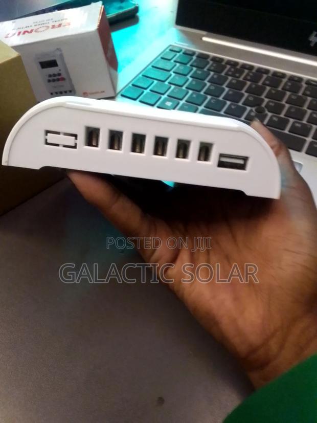 Solar Charge Controller - thumbnail 2