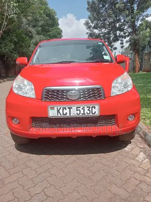 Toyota Rush 2011 Red