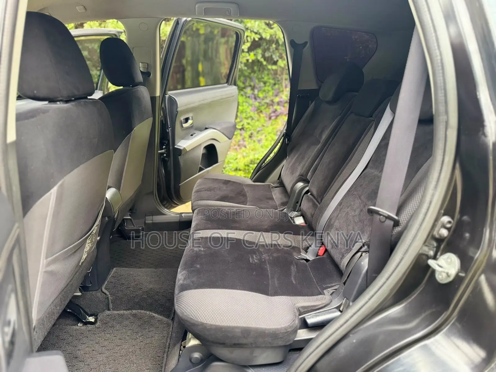Mitsubishi Outlander 2011 Black