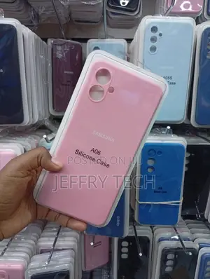 Samsung Galaxy A06 Standard Snap-on Back Cover
