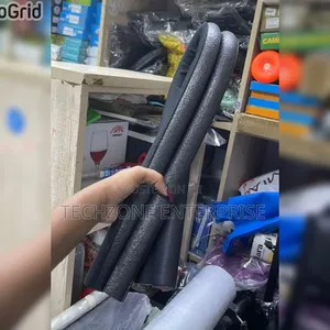 Quality 1-Meter Black Under Door Sealer 