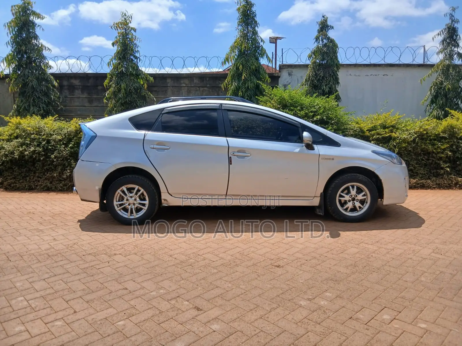 Toyota Prius 2011 Silver